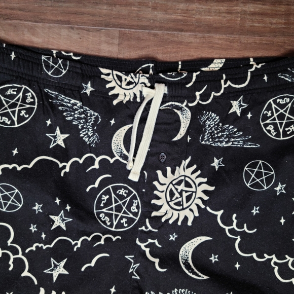 Hot Topic Other - 🕸Hot Topic Mens "Supernatural" Sleep/Lounge Pants